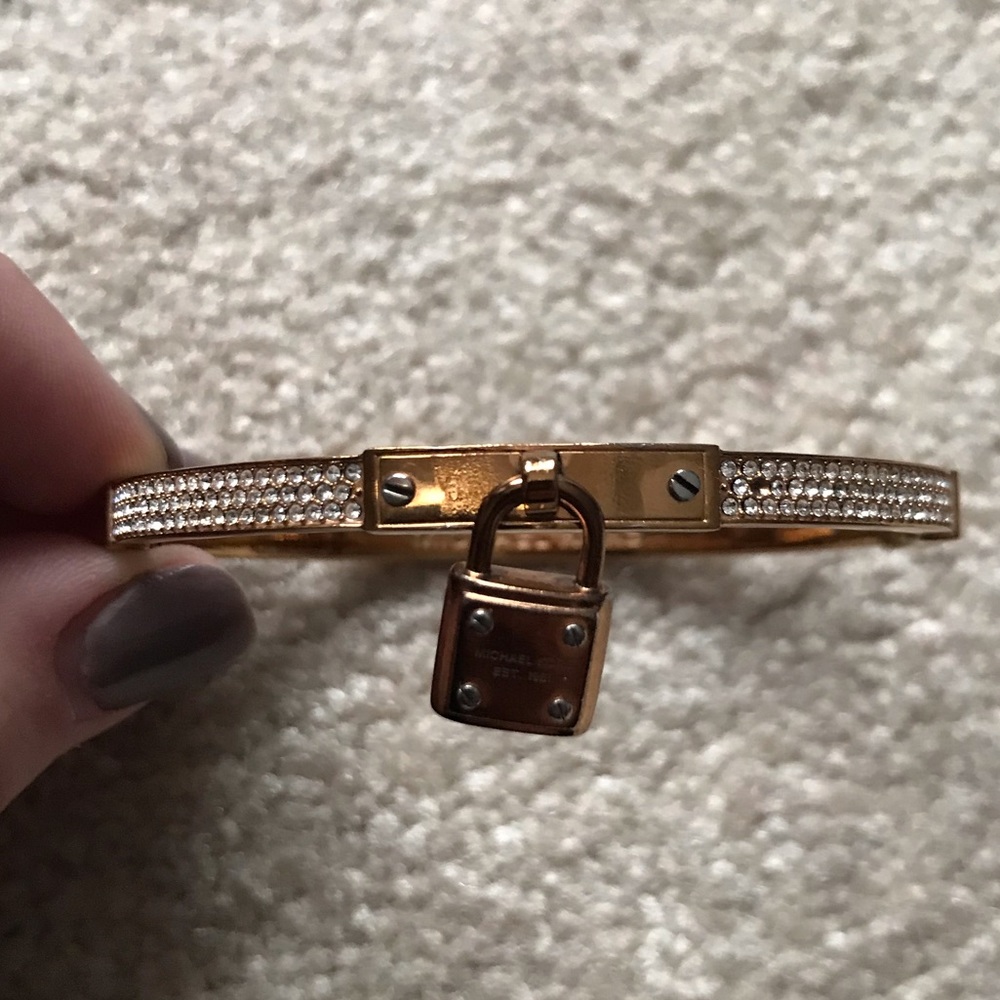 🌟 100% Authentic Michael Kors Bangle🌟